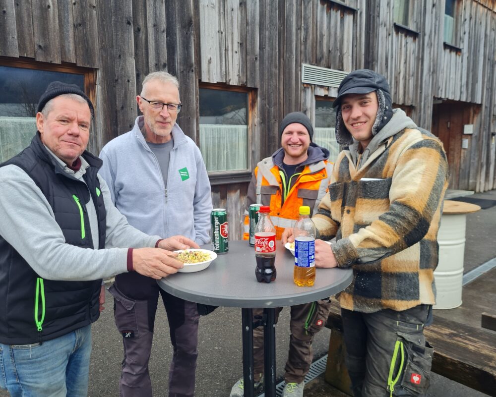 Wurstnudeln Lehrlinge _Tomaselligabriel_11